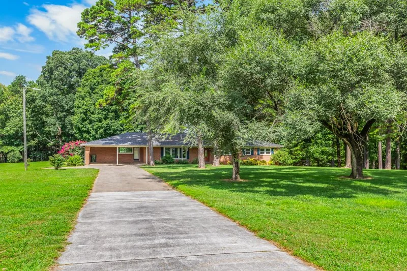 8544 Walnut Cove Road-1.jpg