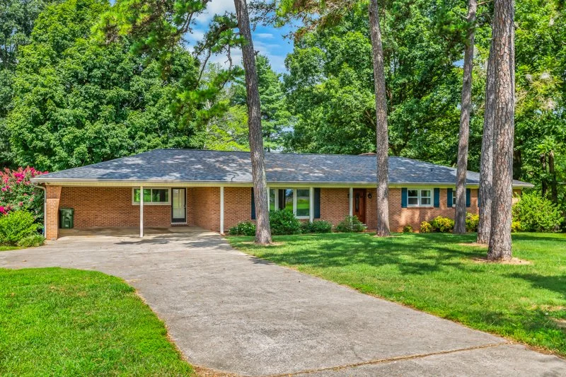 8544 Walnut Cove Road-2.jpg