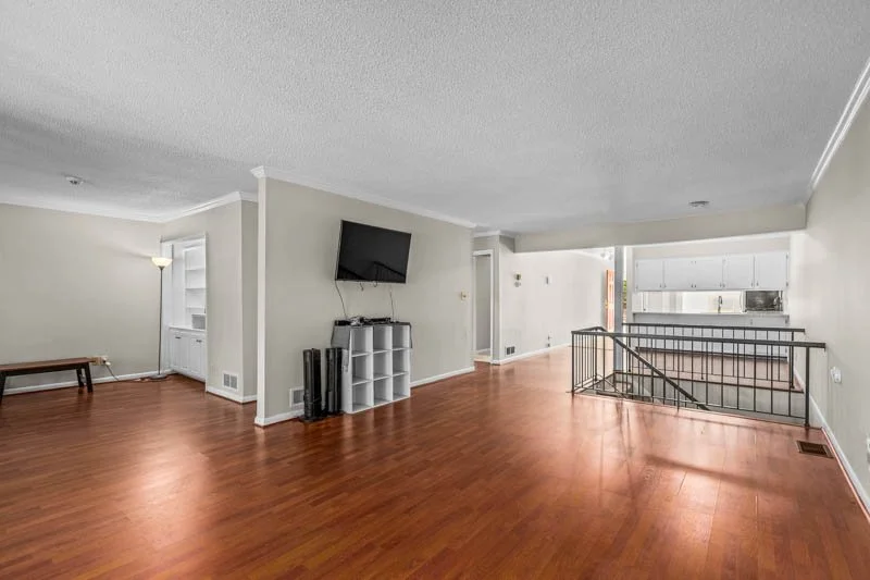 139 Lamplighter Circle-15.jpg