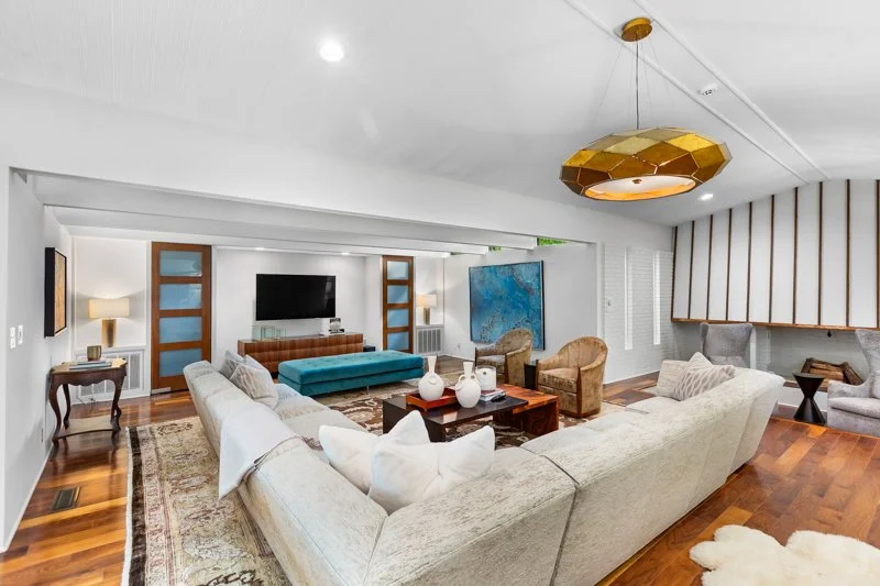 406 Hillcrest Drive-32.jpg
