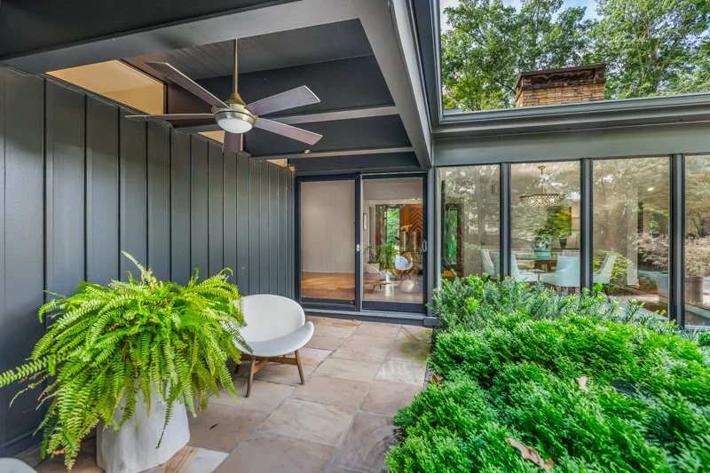 406 Hillcrest Drive-59.jpg