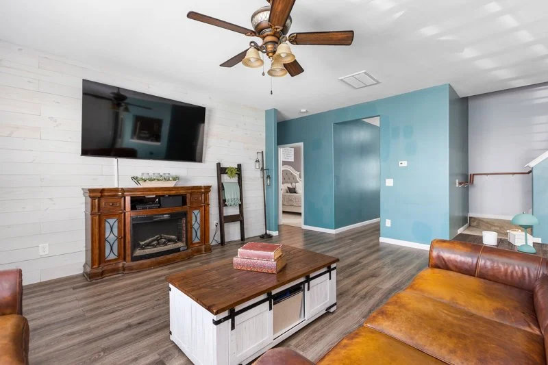 823 Leach Avenue-10.jpg