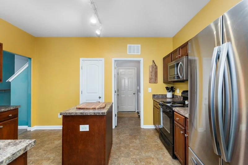 823 Leach Avenue-15.jpg