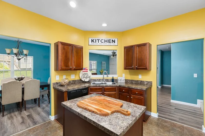 823 Leach Avenue-16.jpg