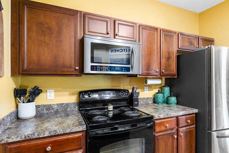 823 Leach Avenue-19.jpg
