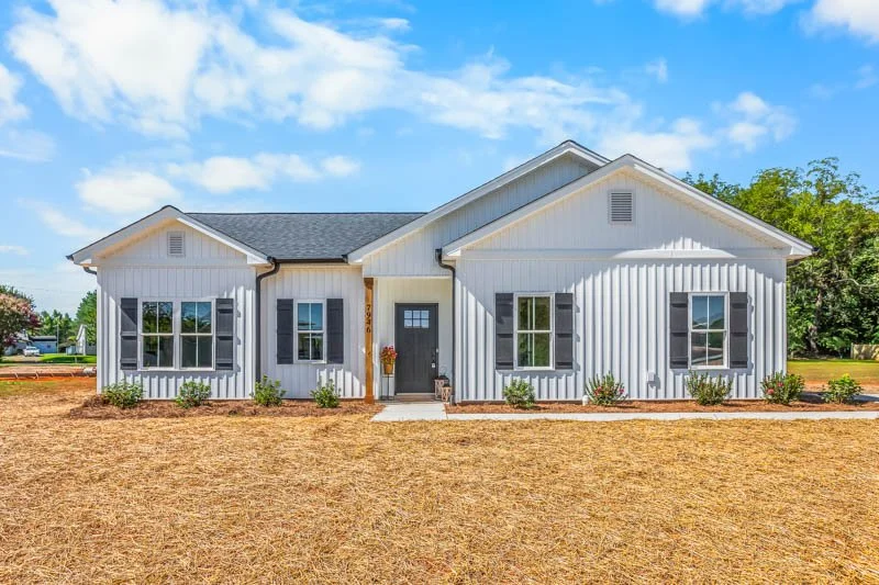7946 Glade Street-1.jpg