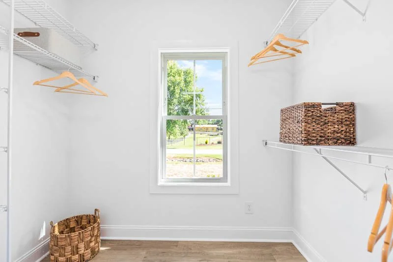 7946 Glade Street-24.jpg
