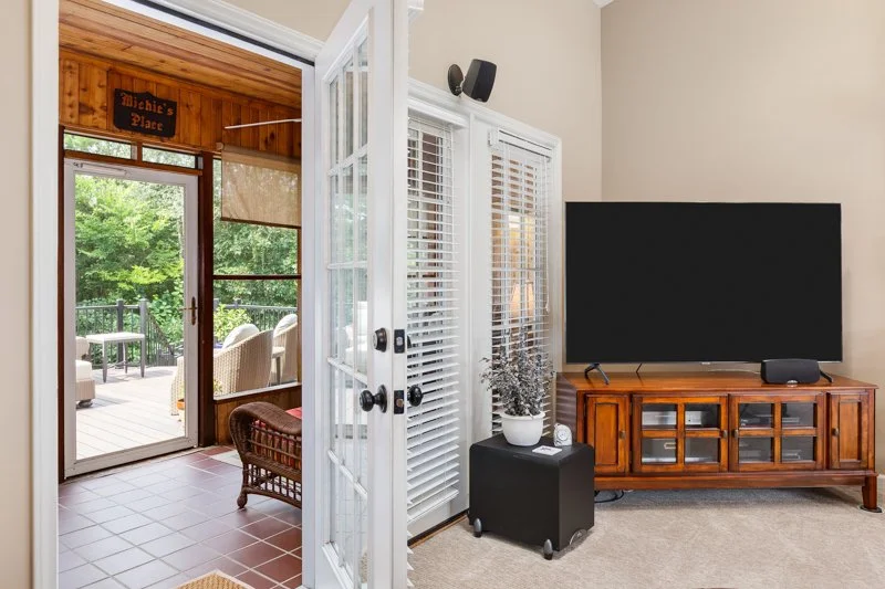 1118 Elmwood Avenue-33.jpg