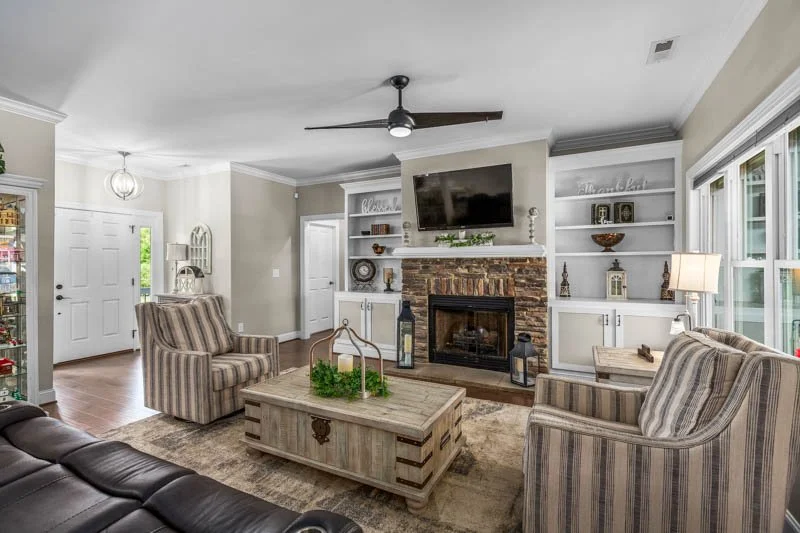 4397 Reid Road-8.jpg