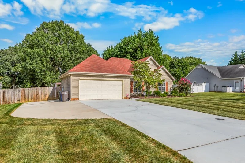 545 Adams Gate Road-2.jpg