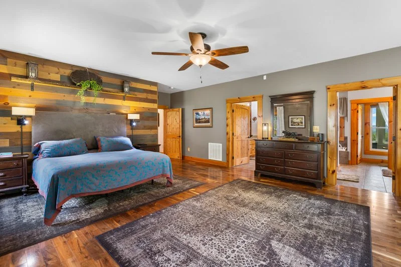 252 Bear Trail-34.jpg