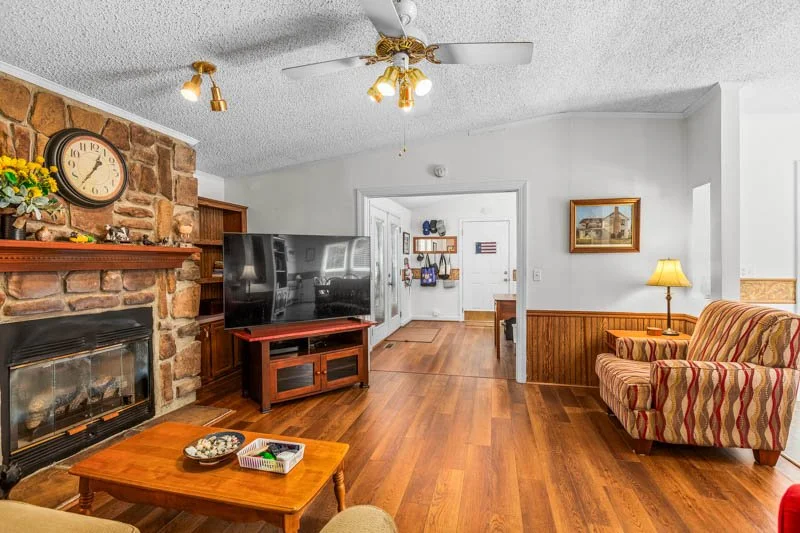 2712 Sloans Mill Road-19.jpg