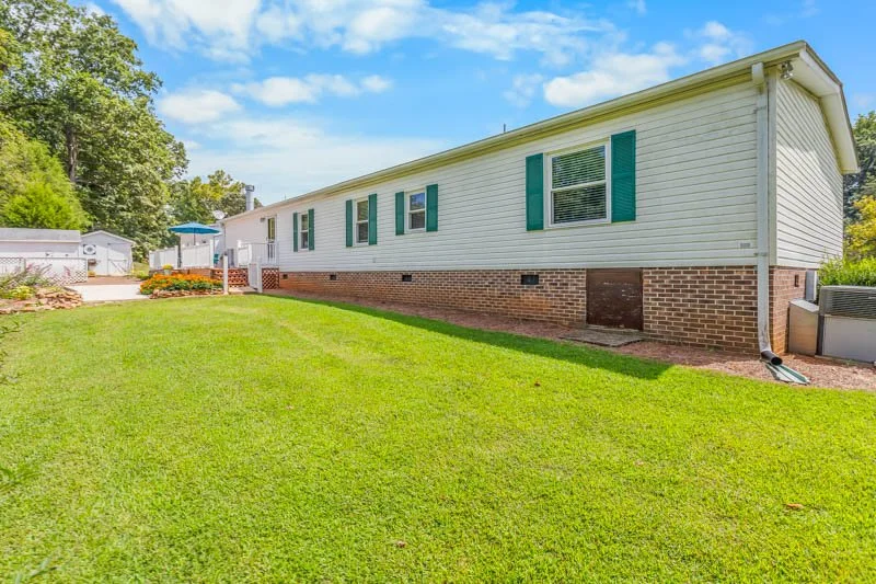 2712 Sloans Mill Road-37.jpg