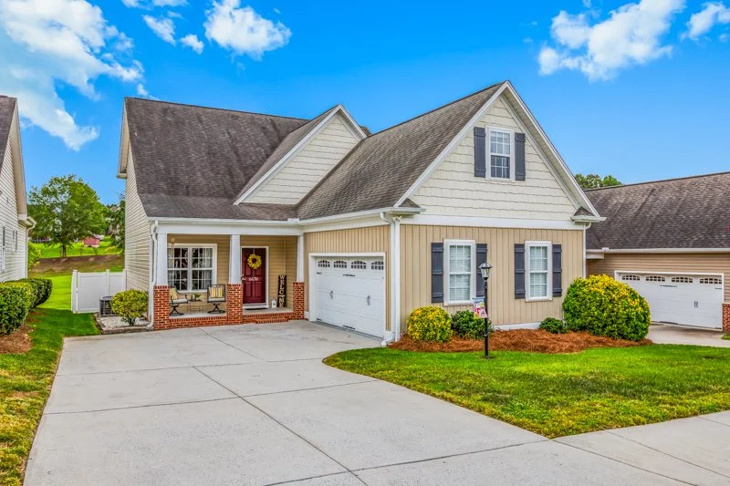 6676 Springfield Village Lane-2.jpg