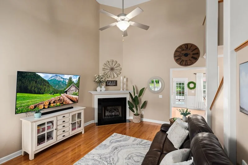 6676 Springfield Village Lane-6.jpg