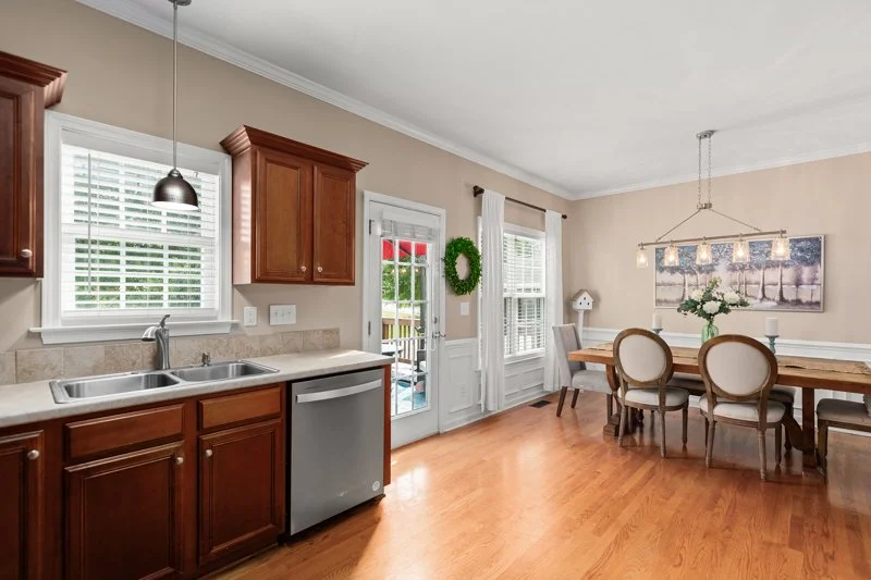 6676 Springfield Village Lane-15.jpg