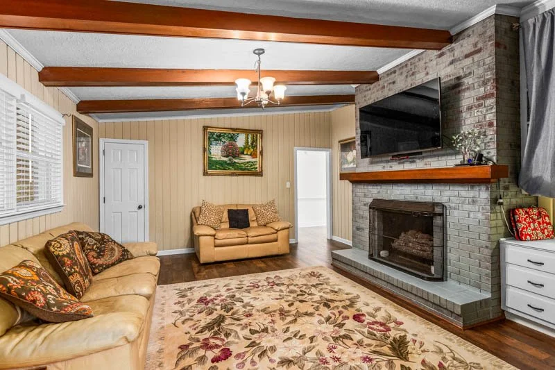 2661 Woodberry Drive-15.jpg