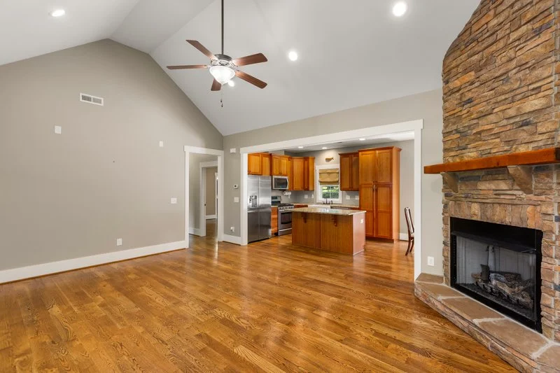 116 Lucas Park Drive-10.jpg