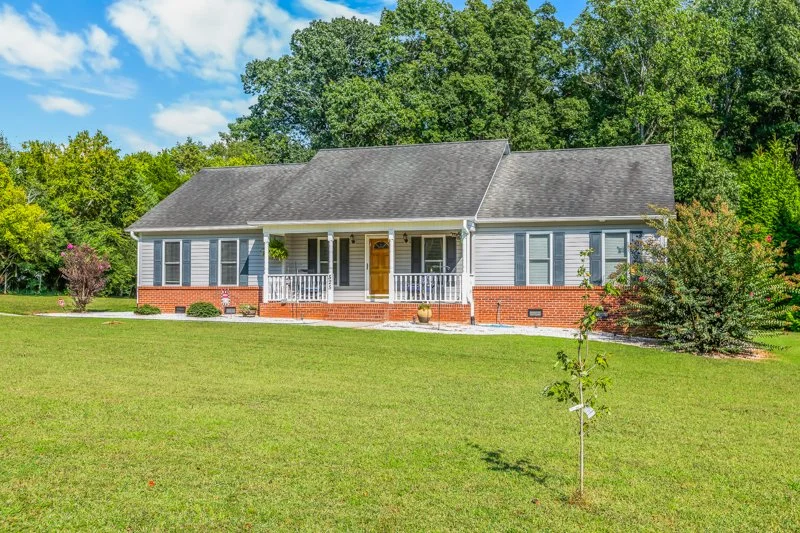 525 Lanier Road-4.jpg