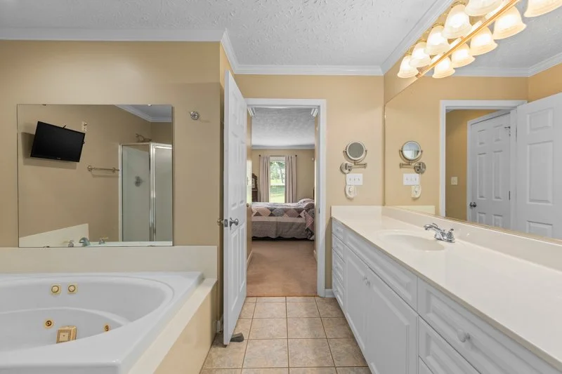 525 Lanier Road-22.jpg