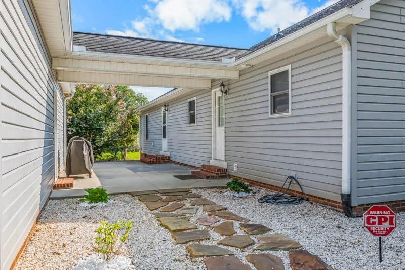525 Lanier Road-29.jpg
