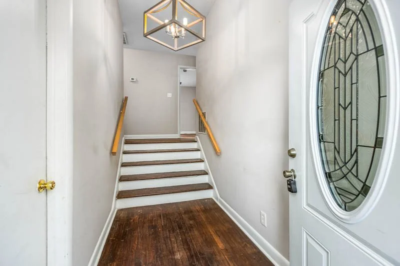 4210 Niblick Drive-5.jpg