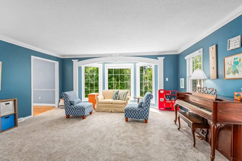 7618 Rolling Oaks Court-25.jpg