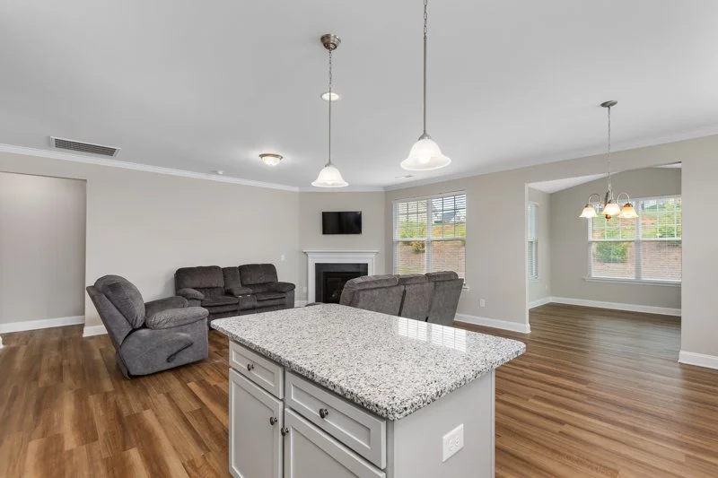 104 Belay Drive-17.jpg