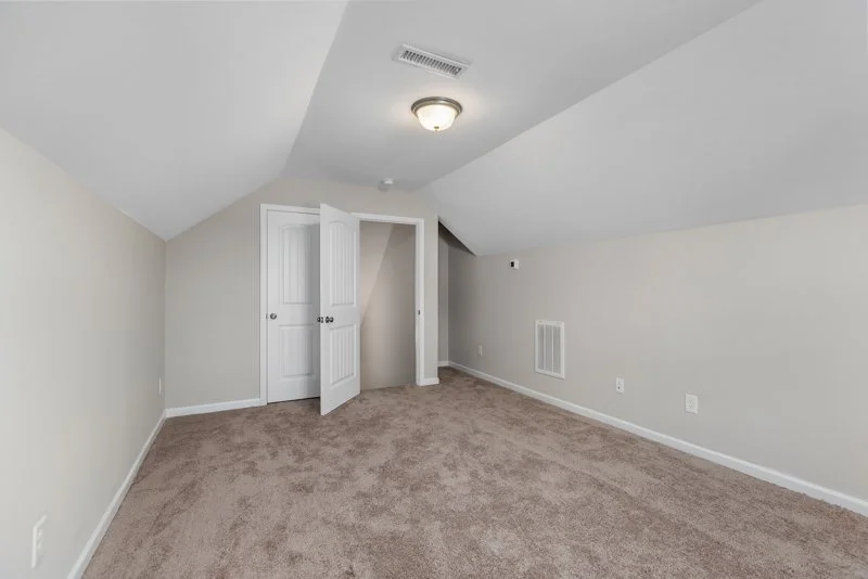 104 Belay Drive-30.jpg