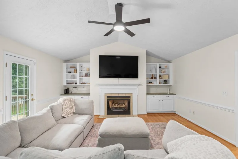 1125 Woodbury Road-8.jpg