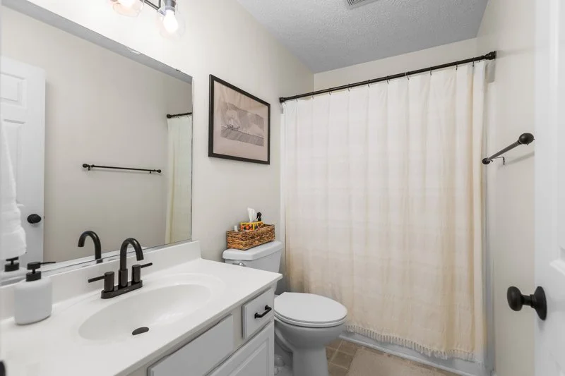 1125 Woodbury Road-22.jpg