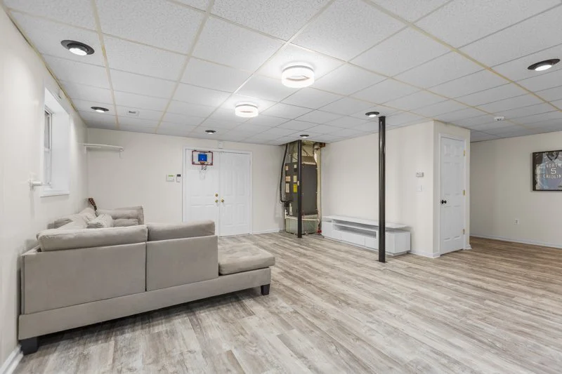 1125 Woodbury Road-31.jpg