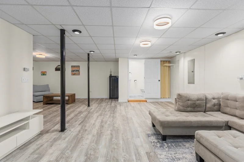 1125 Woodbury Road-33.jpg