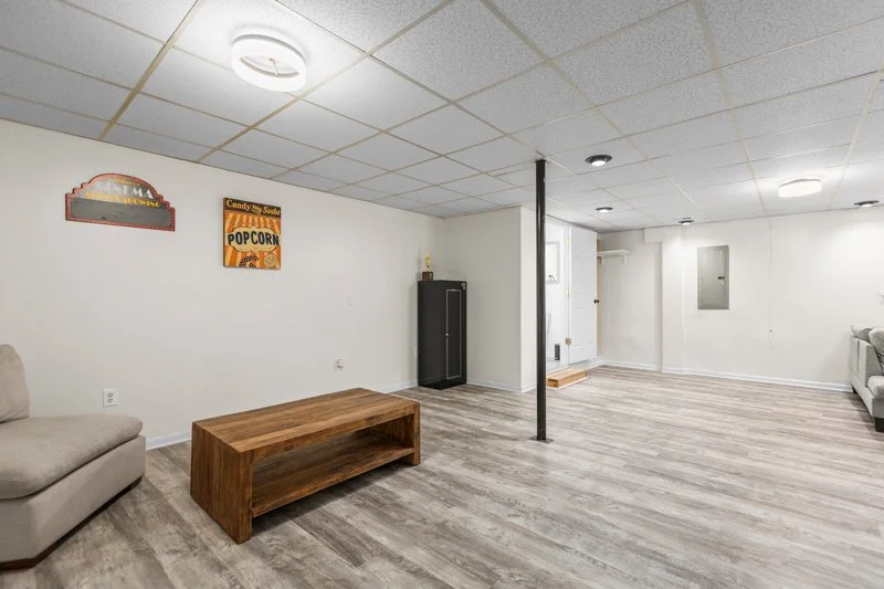 1125 Woodbury Road-34.jpg