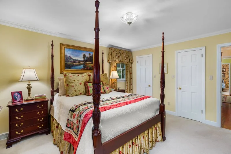 1319 Robinhood Road-30.jpg