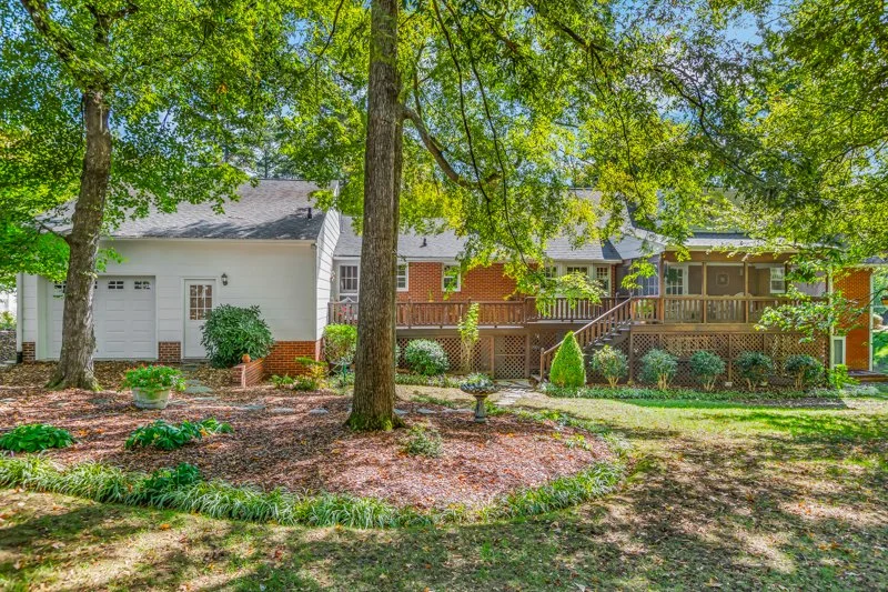 1319 Robinhood Road-52.jpg