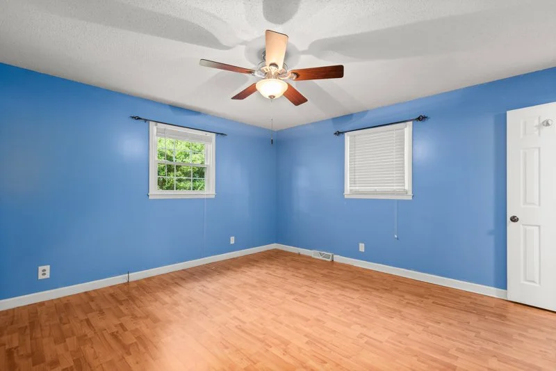 108 Hinshaw Avenue-19.jpg