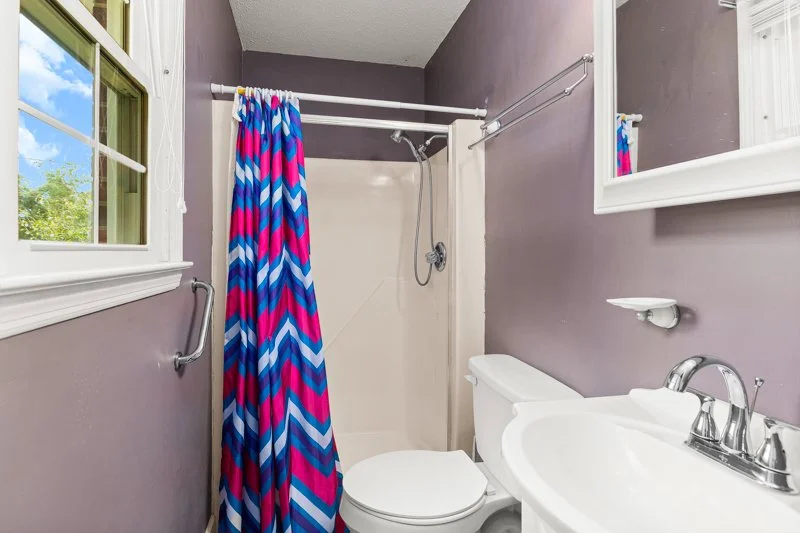 108 Hinshaw Avenue-22.jpg