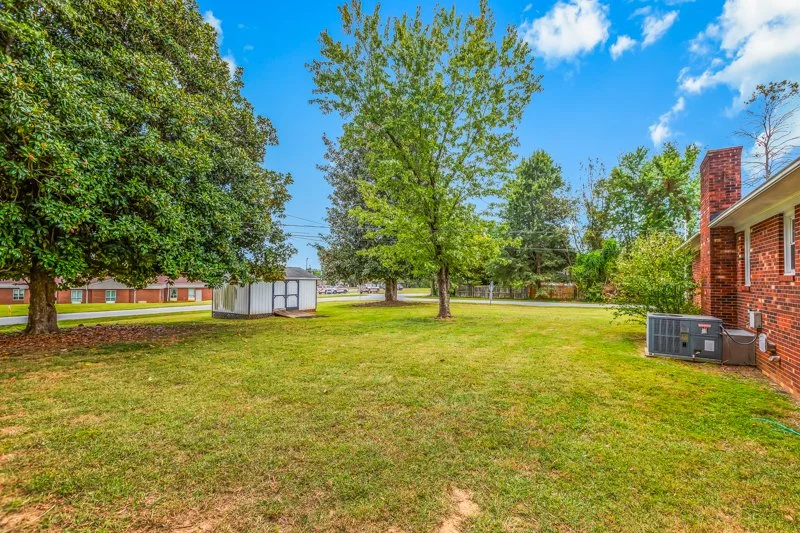 108 Hinshaw Avenue-26.jpg