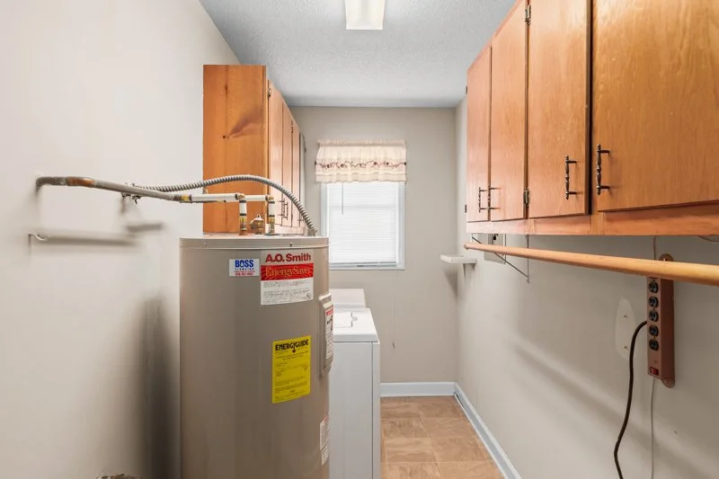 184 Cale Bradley Court-16.jpg