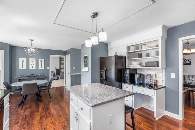 649 Nottinghill Drive-16.jpg
