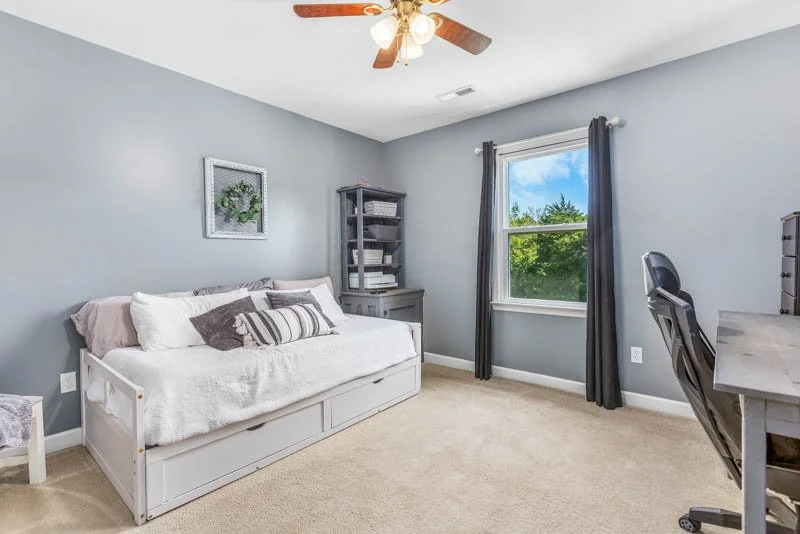 649 Nottinghill Drive-22.jpg