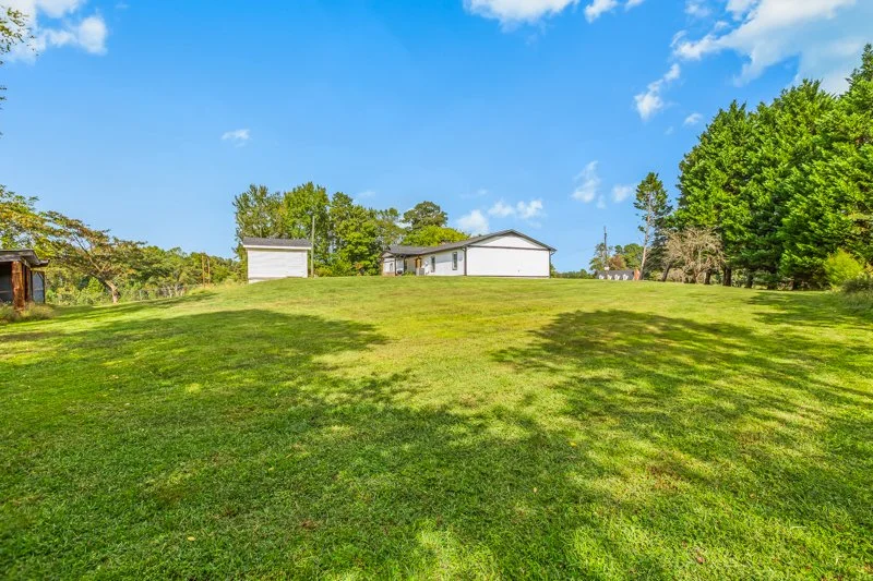 7440 Baux Mountain Road-36.jpg
