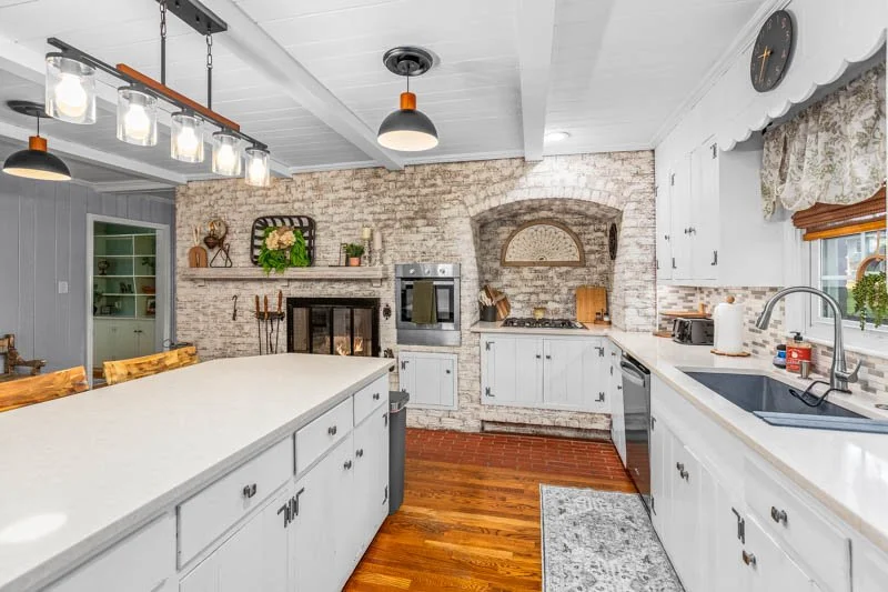 504 Florham Drive-34.jpg