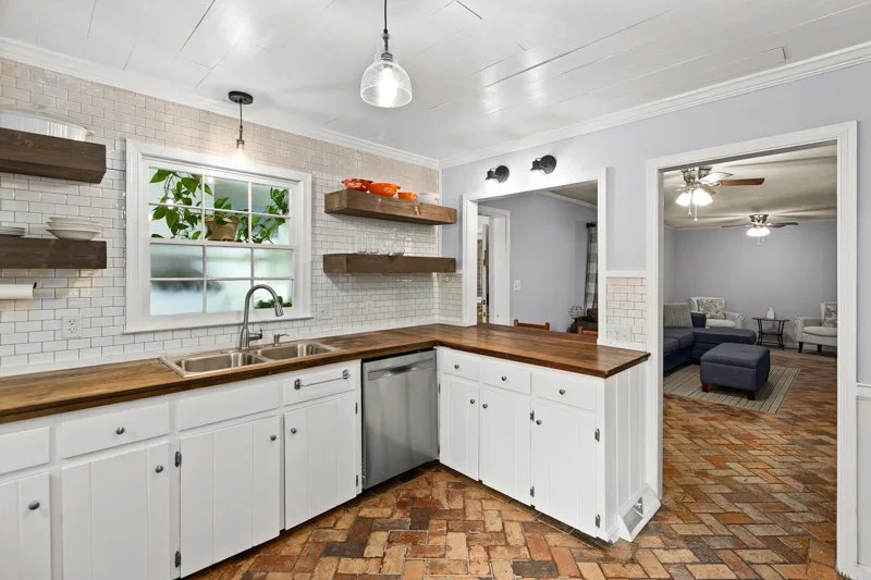 4121 Briarcliffe Road-13.jpg
