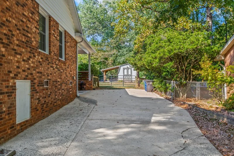 4121 Briarcliffe Road-38.jpg