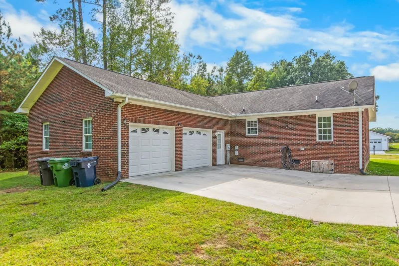 715 Archdale Drive-26.jpg