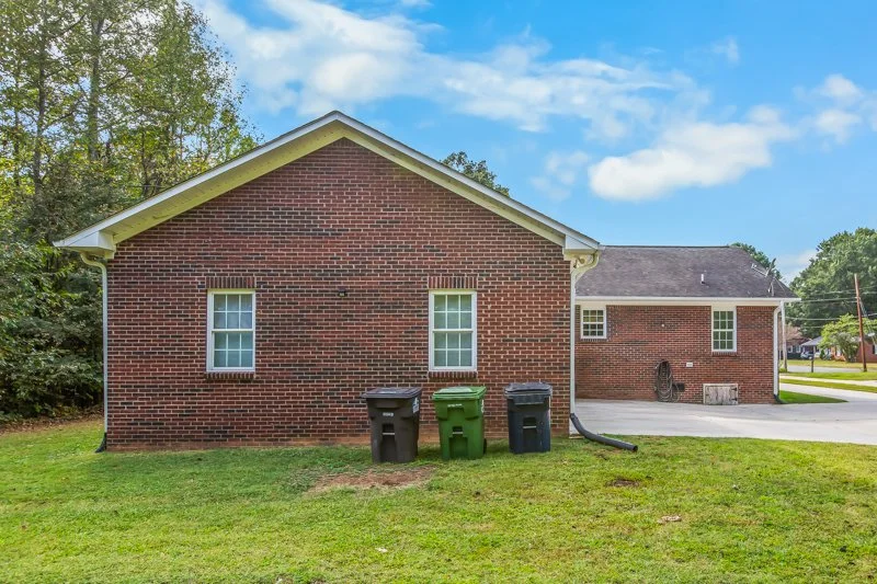 715 Archdale Drive-27.jpg