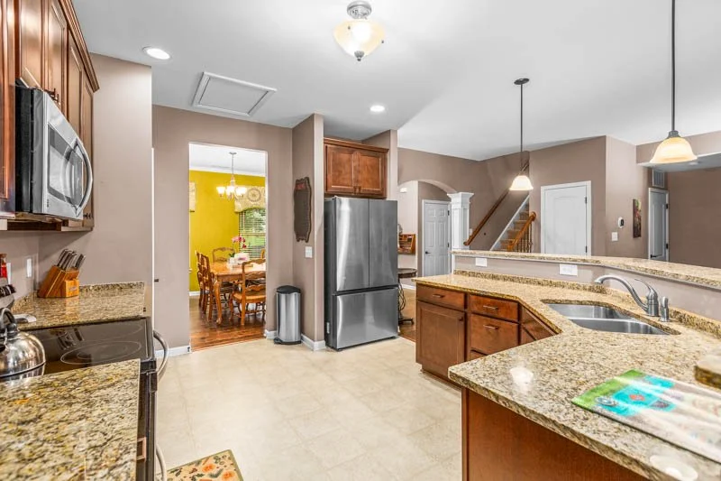 2645 Chari Park Lane-12.jpg