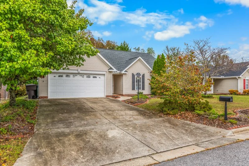1016 Tesh Court-1.jpg